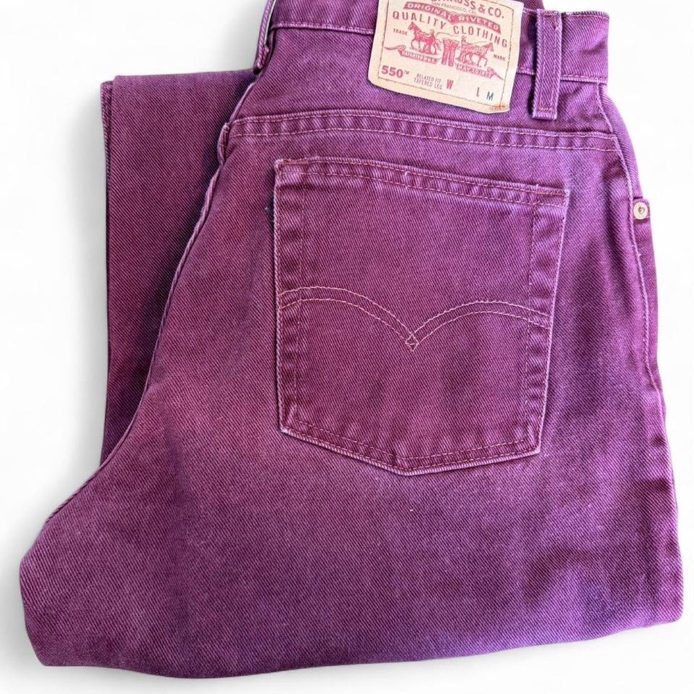 VTG Levi's Women's Red Relaxed High Rise Tapered Jeans 100% Cotton Denim 90s